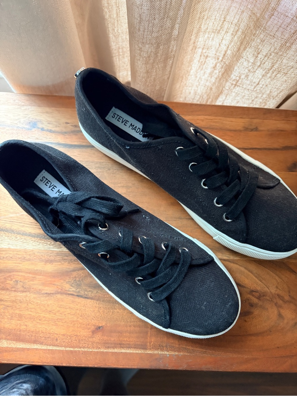 Steve Madden Black Canvas Low-Top Lace-Up Sneakers